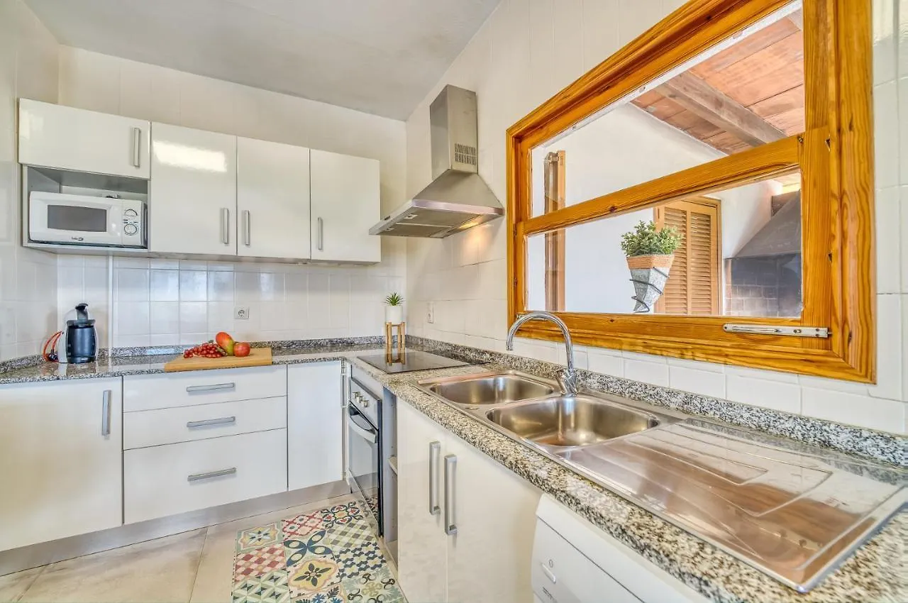 Ideal Property Mallorca - Es Claperas Inca  0*, Inca (Mallorca)